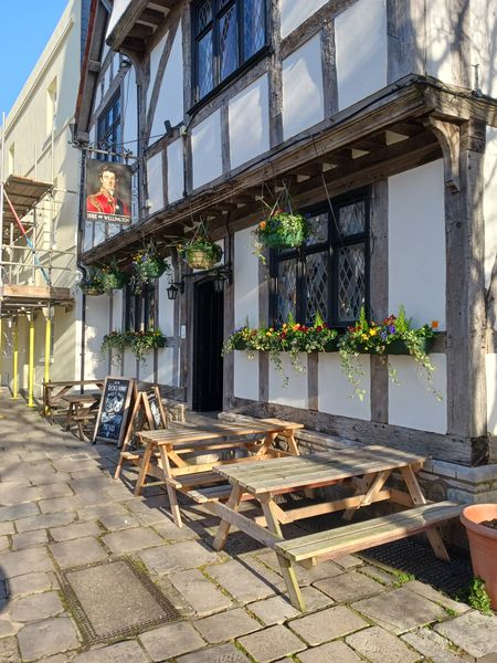 Photograph by Damien Leech of The Duke Of Wellington Pub, Southampton, UK